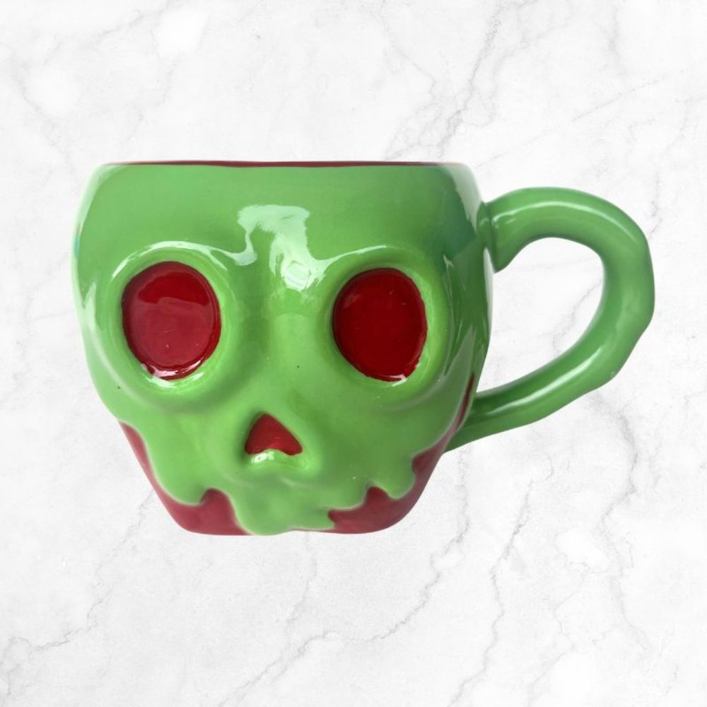 Brand New! Evil Queen Poison Apple Mug